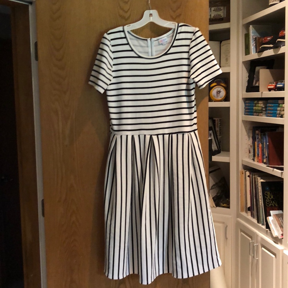 LuLaroe Amelia dress black white stripe XL